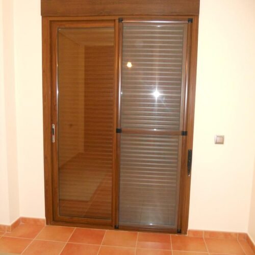 Efraín Carpintería Metálica (Murcia) - Productos - Puertas Correderas